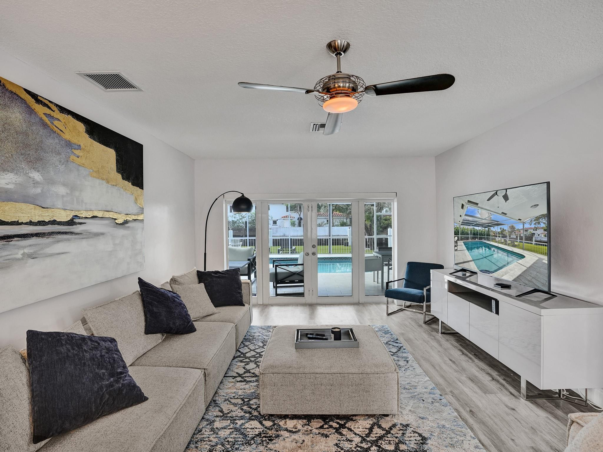 2830 NE 60th Street