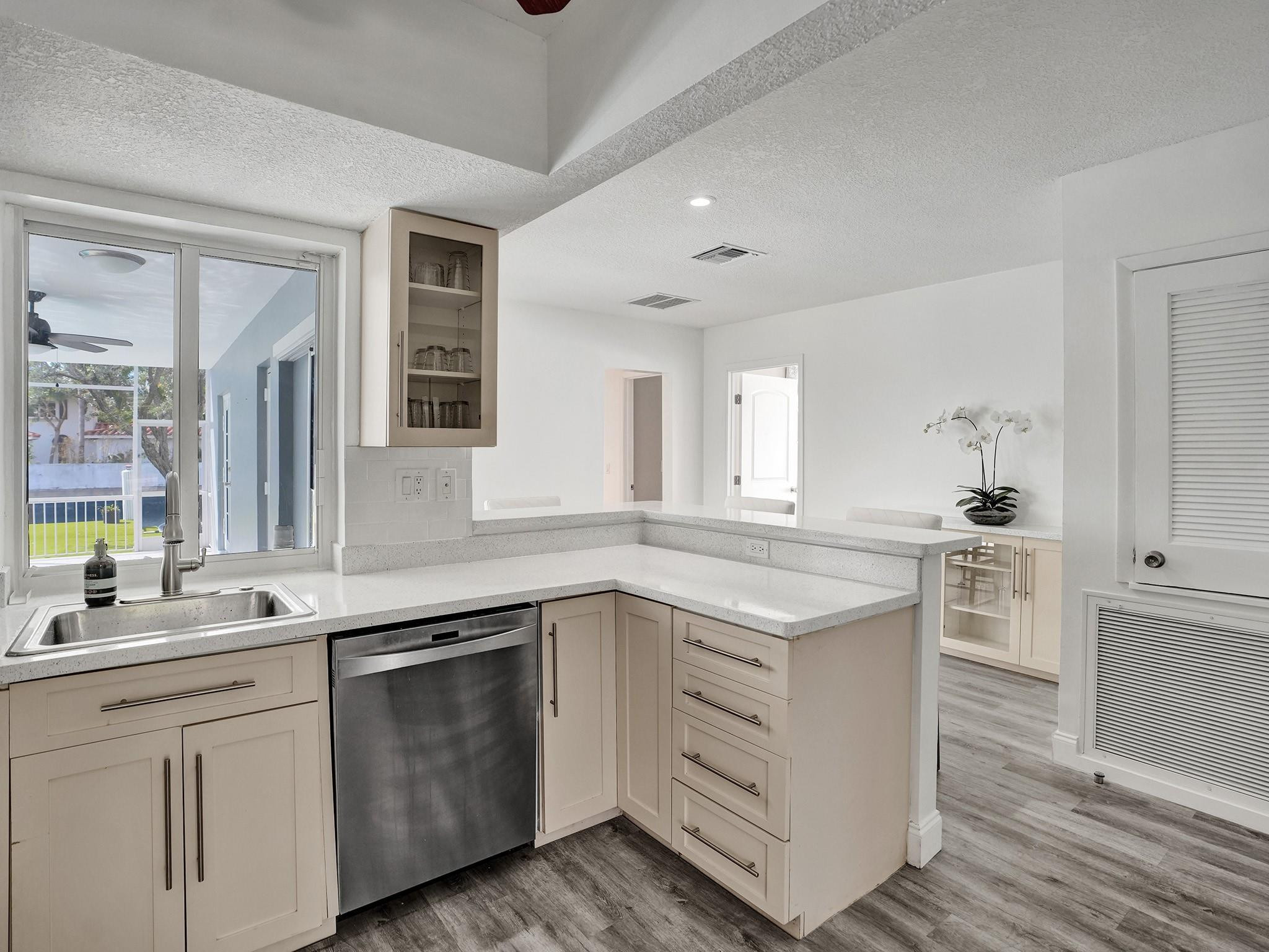 2830 NE 60th Street