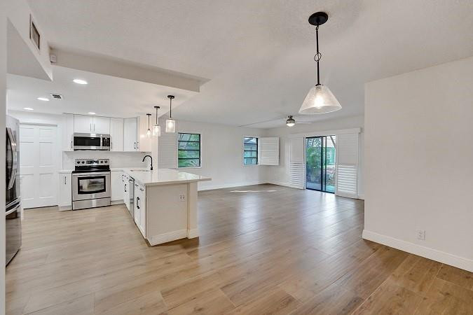 3951 NE 18th Avenue 1505
