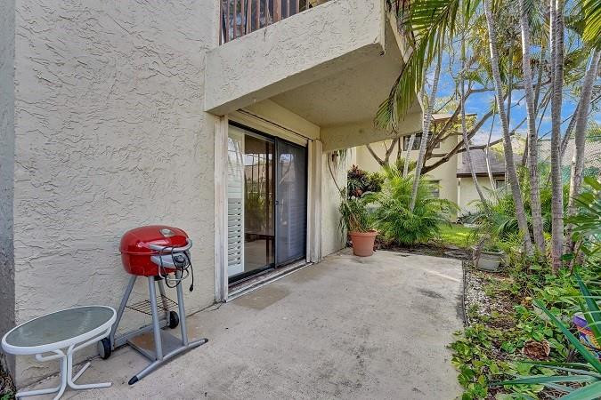 3951 NE 18th Avenue 1505