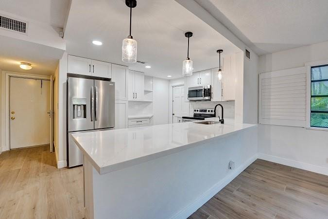 3951 NE 18th Avenue 1505