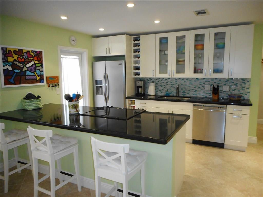 2753 NE 28th Street 5E