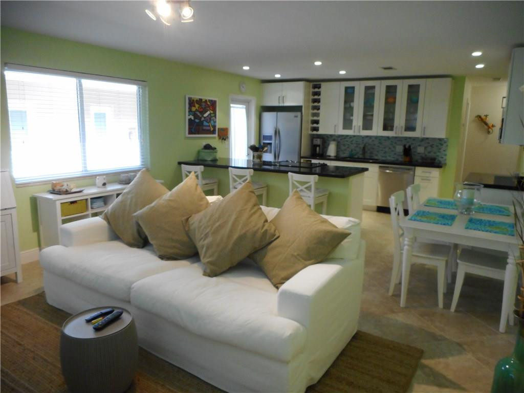 2753 NE 28th Street 5E