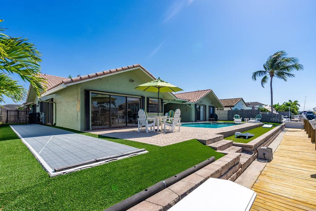 2751 NE 46th Street