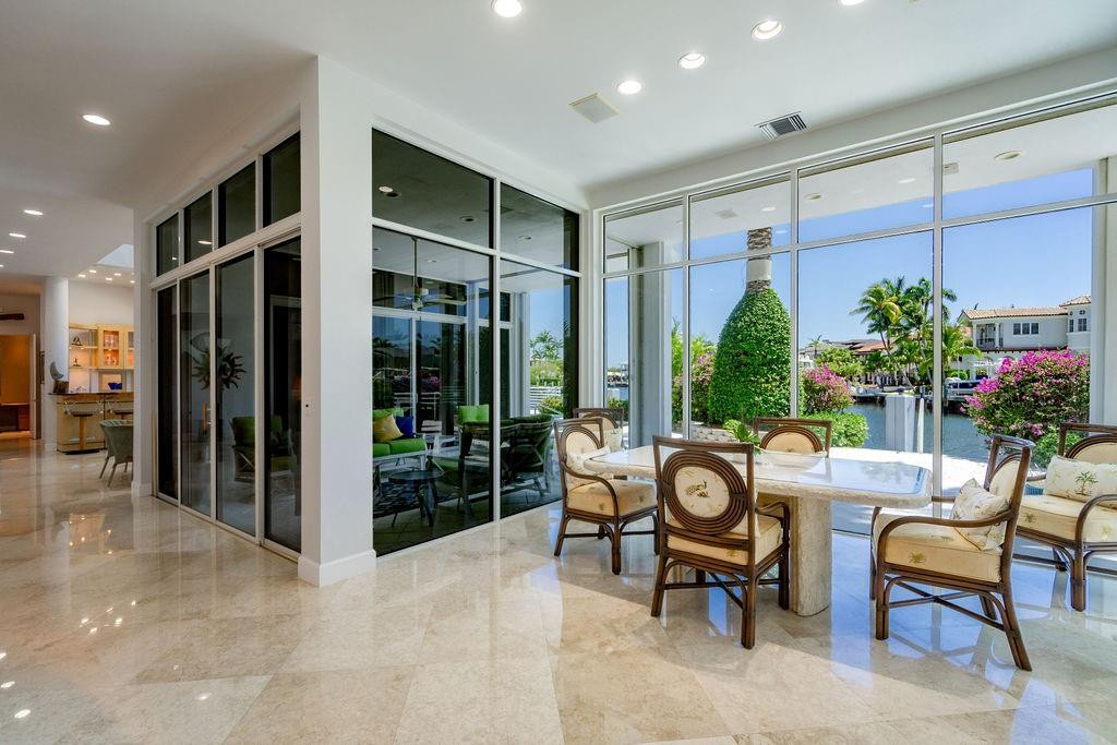 2551 NE 31st Court