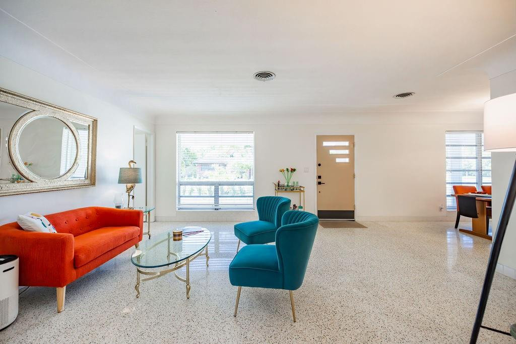 2021 NE 31st Court