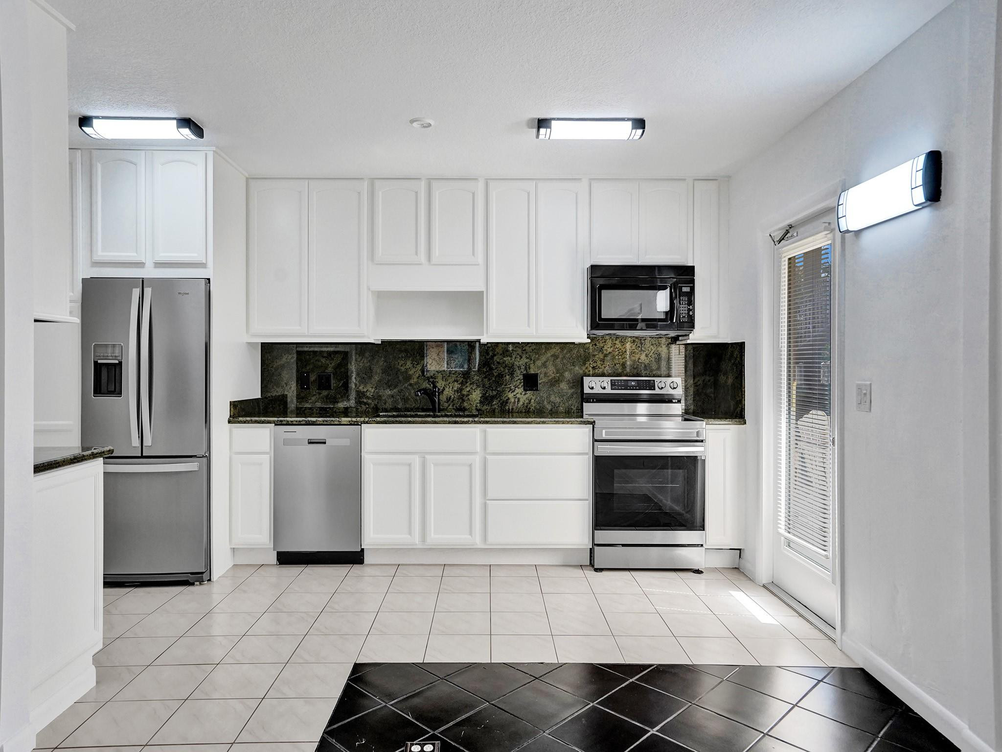 2750 NE 28th Court 4N