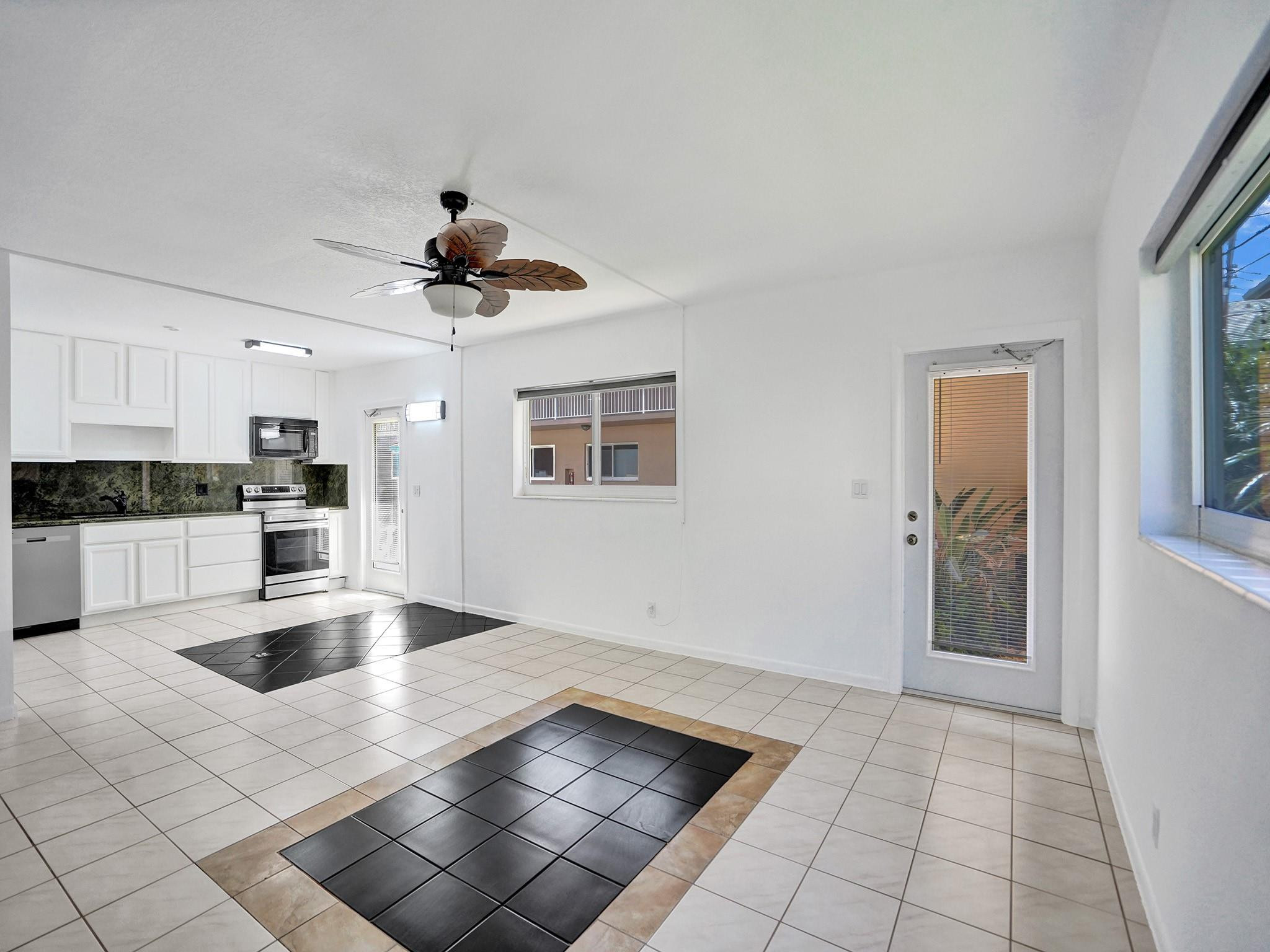 2750 NE 28th Court 4N