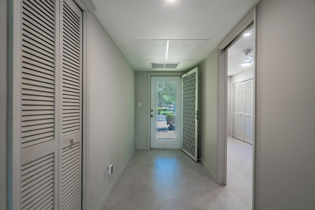 3175 NE 48th Court 105