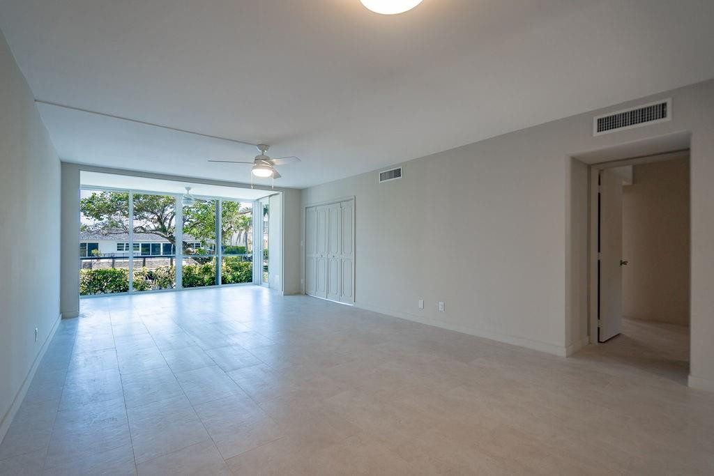 3175 NE 48th Court 105
