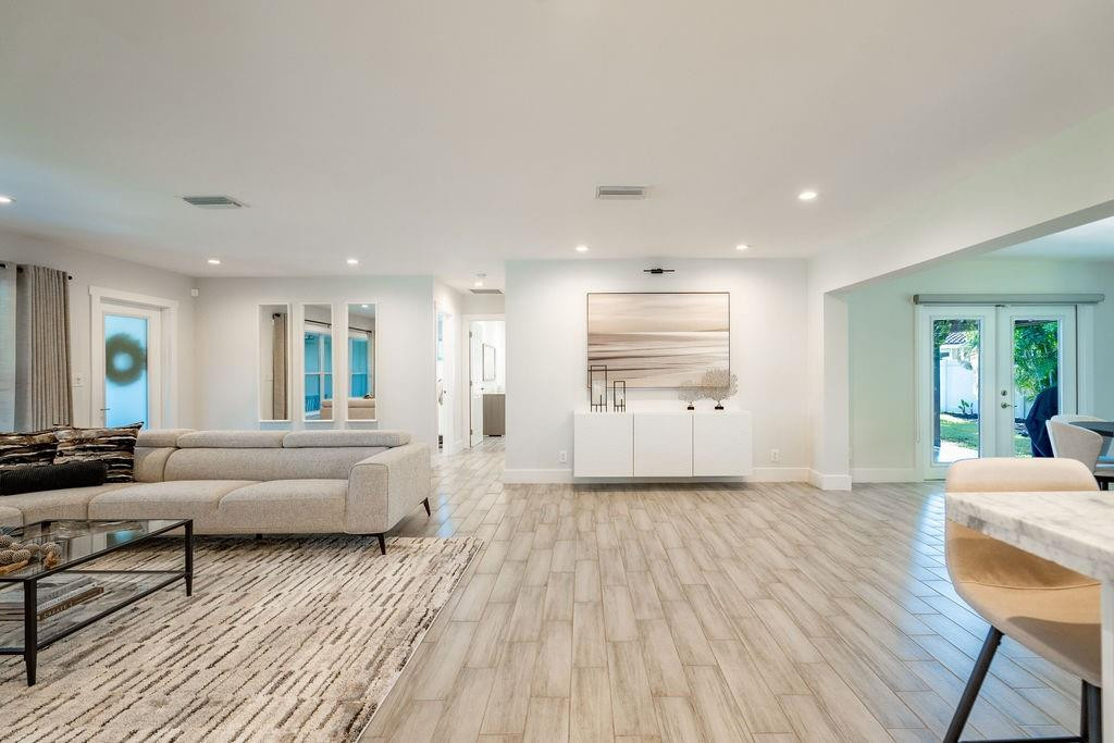 2640 NE 50th Street