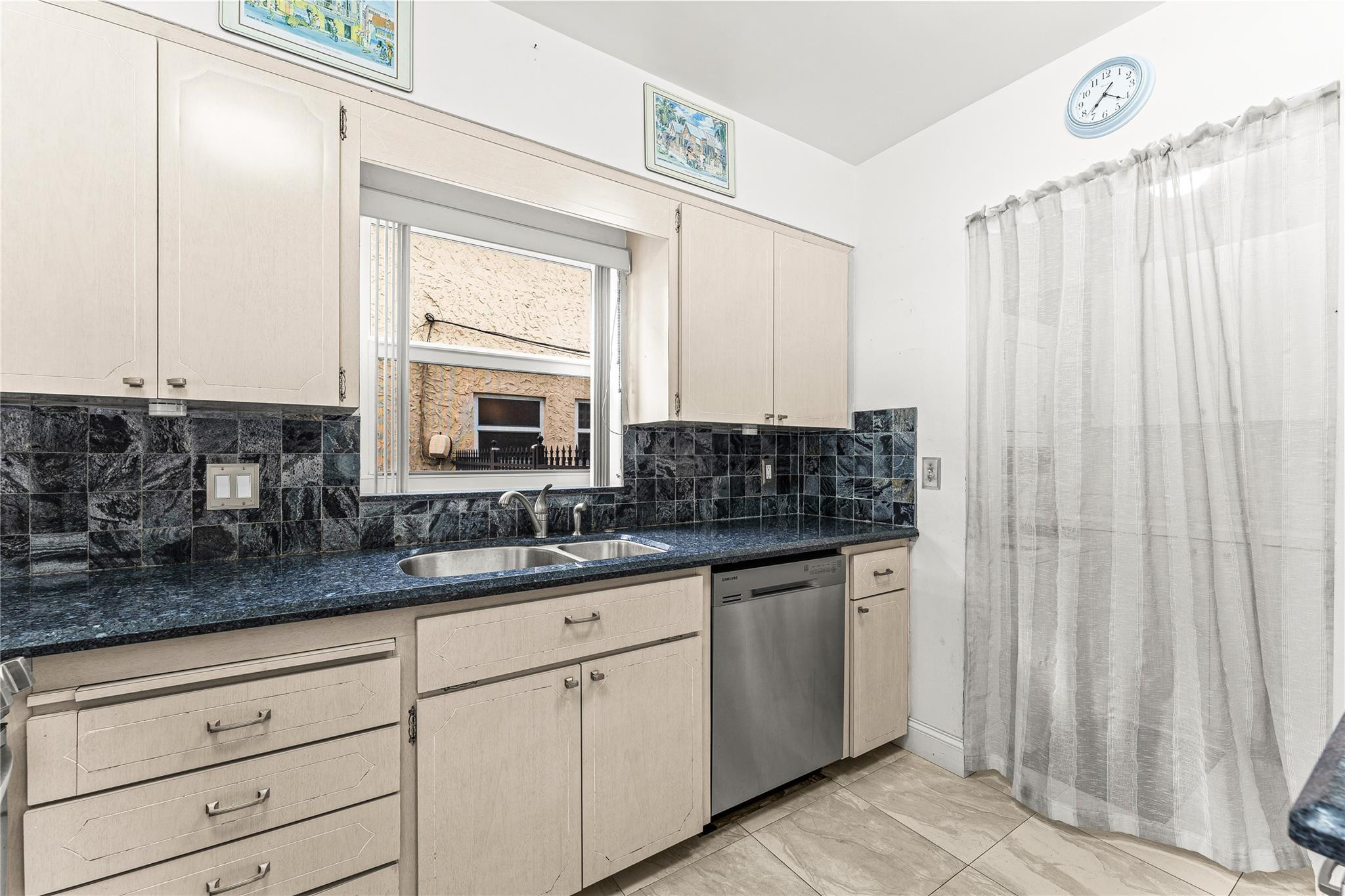 2758 NE 30th Avenue 1A
