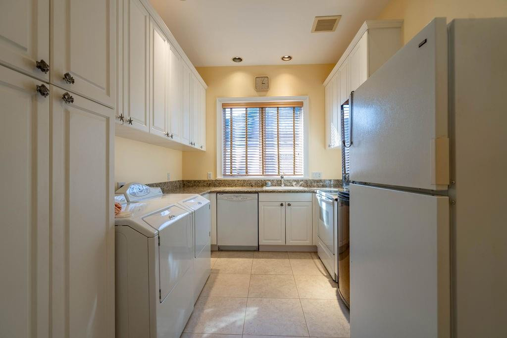 2356 NE 26th Street