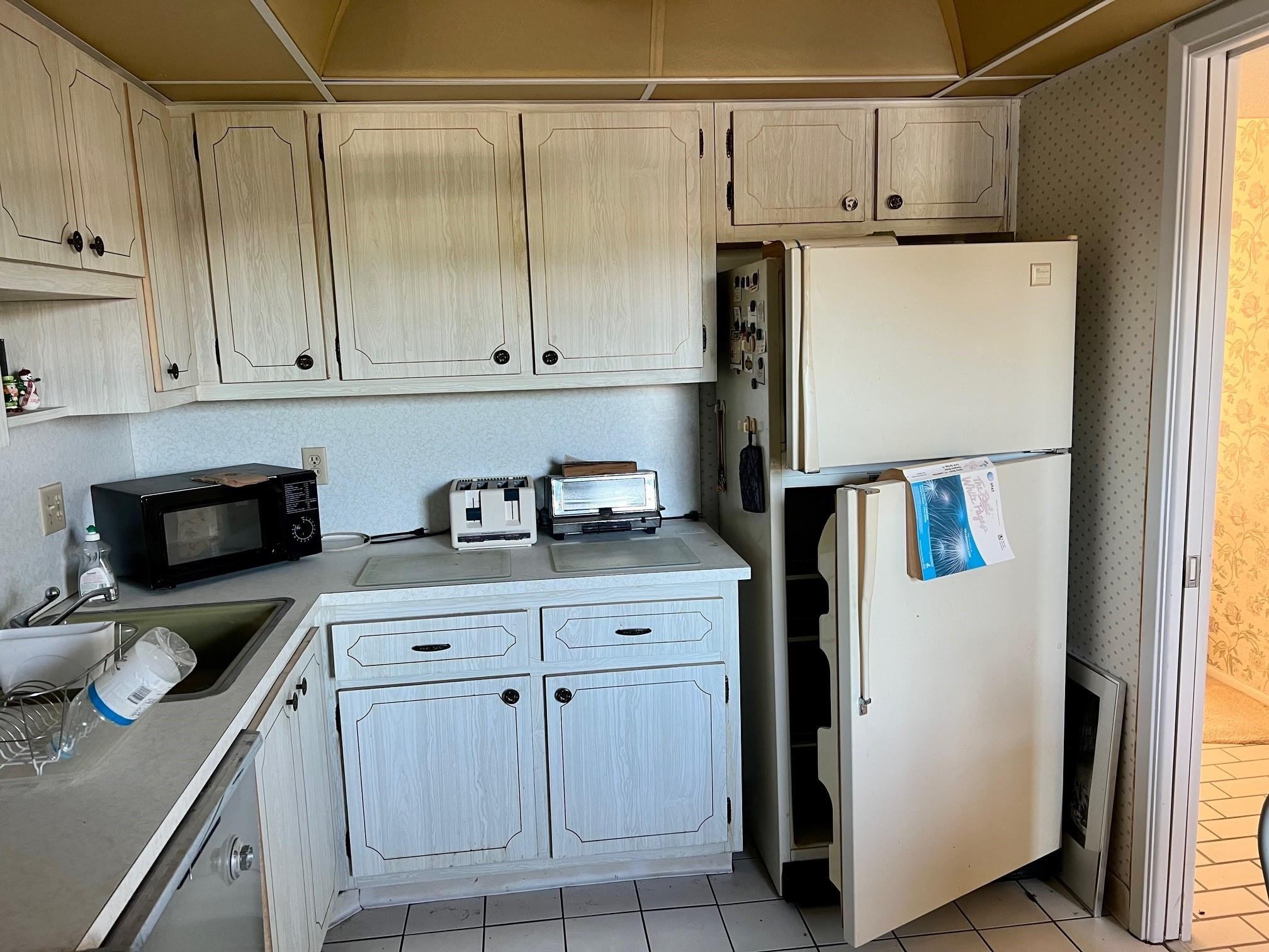3100 NE 48th Court 307