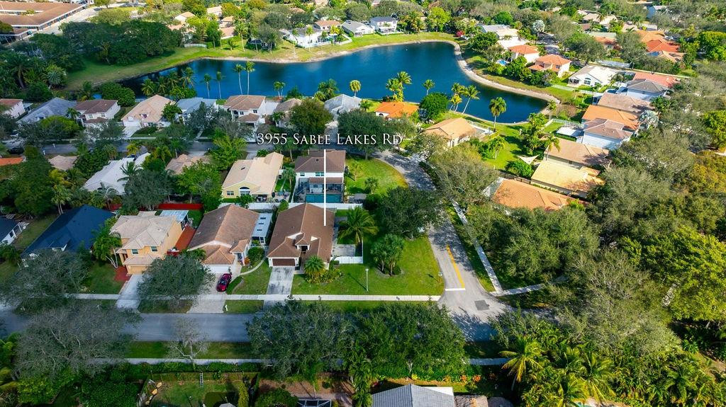 3955 Sabal Lakes Road