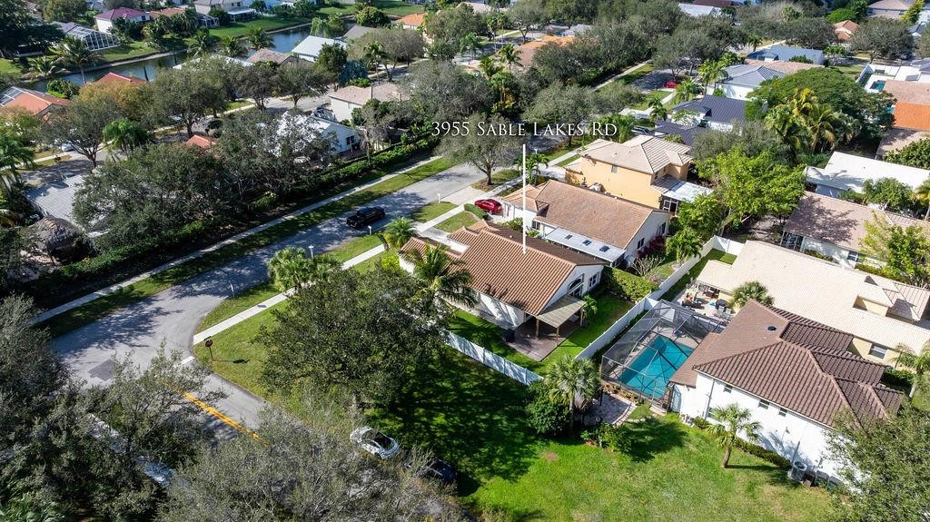 3955 Sabal Lakes Road