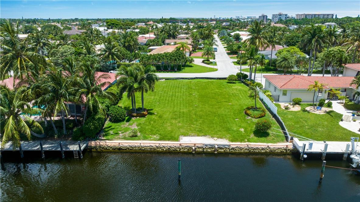 3020 NE 44th Street