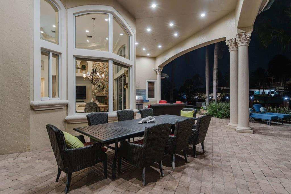 2841 NE 23rd Court