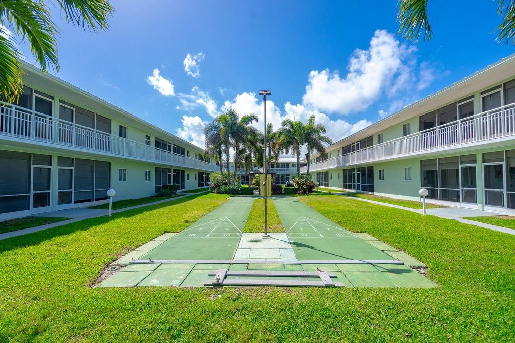 2100 NE 38th Street 229
