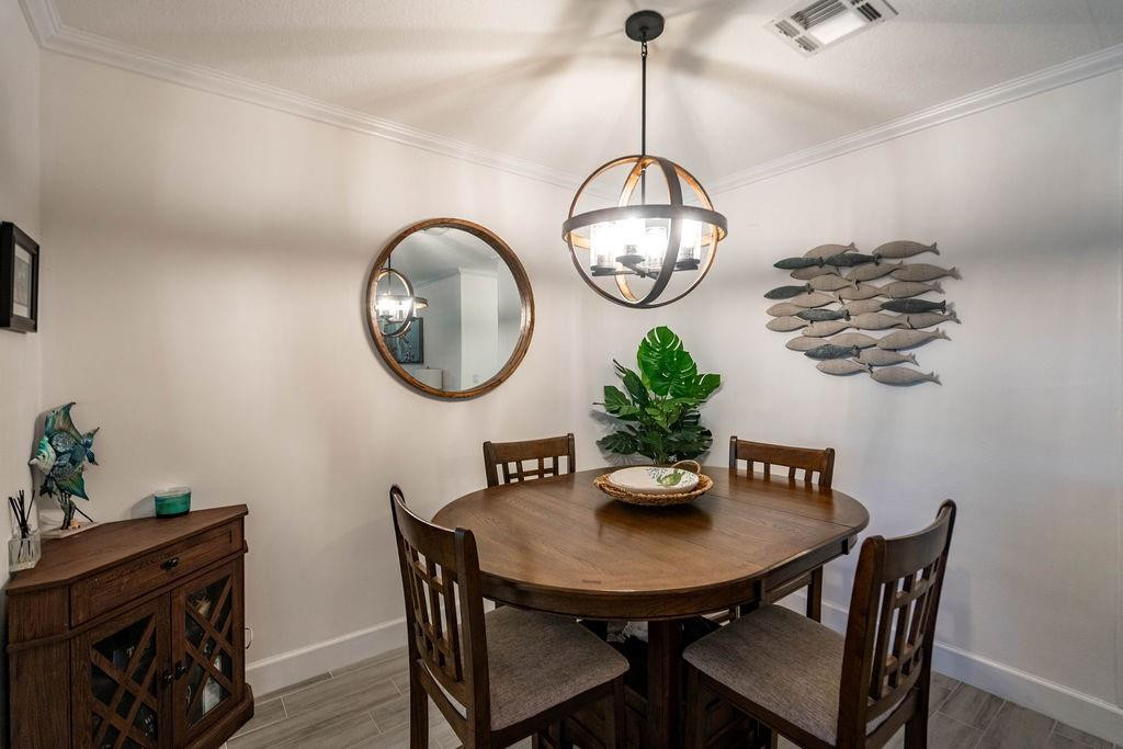 2100 NE 38th Street 229