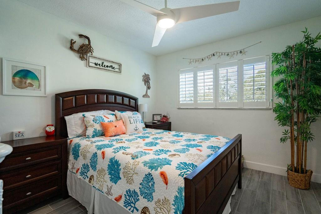 2100 NE 38th Street 229