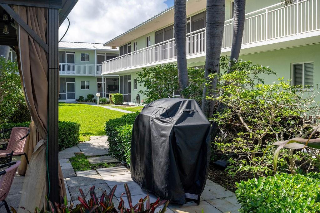 2100 NE 38th Street 229