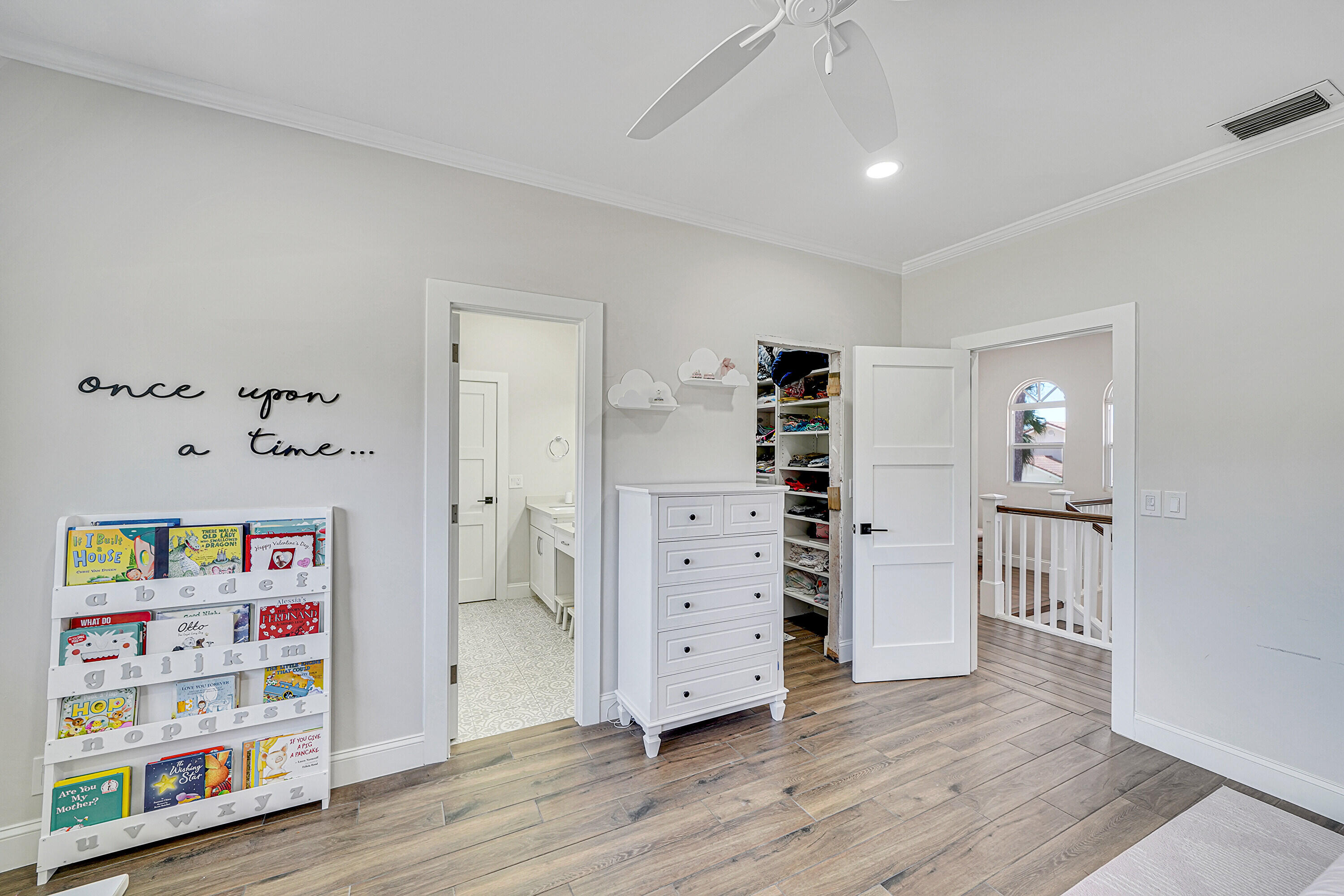 2601 NW 28th Terrace