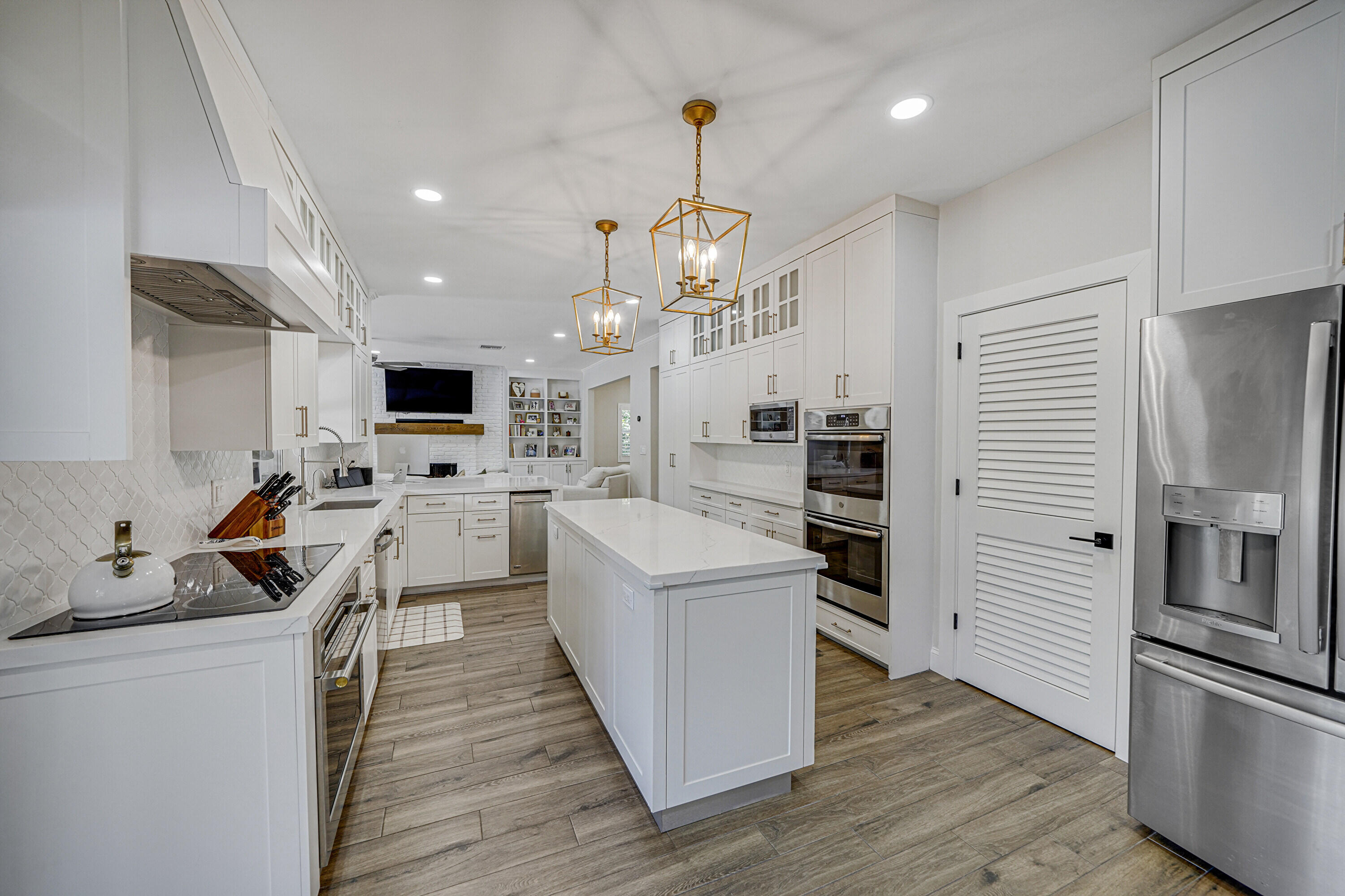 2601 NW 28th Terrace