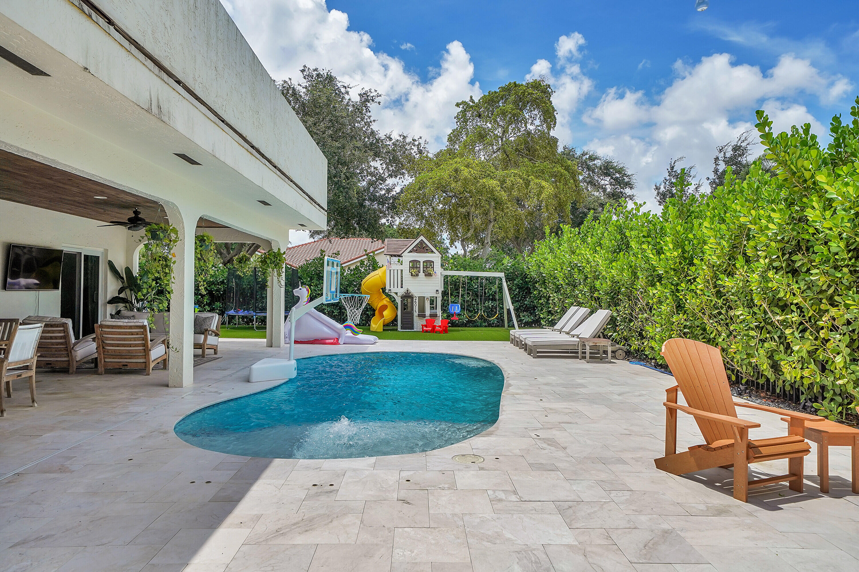 2601 NW 28th Terrace