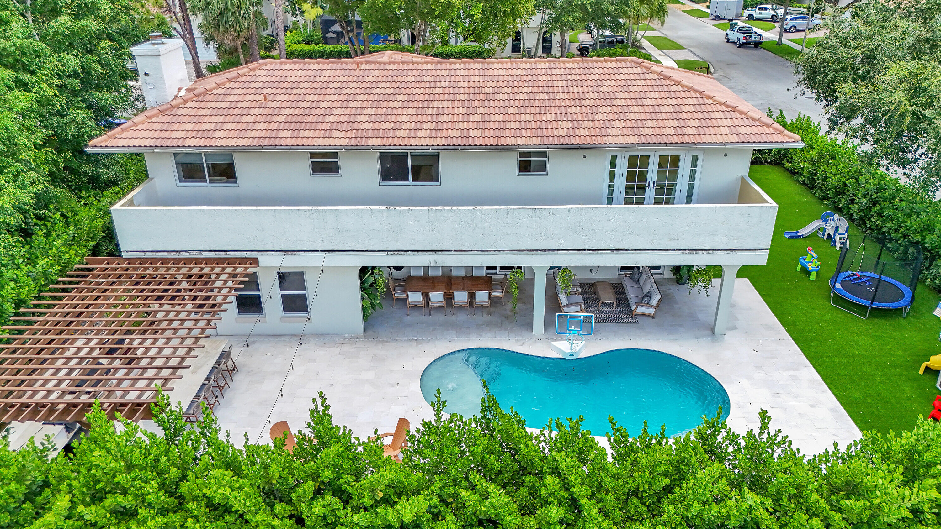 2601 NW 28th Terrace
