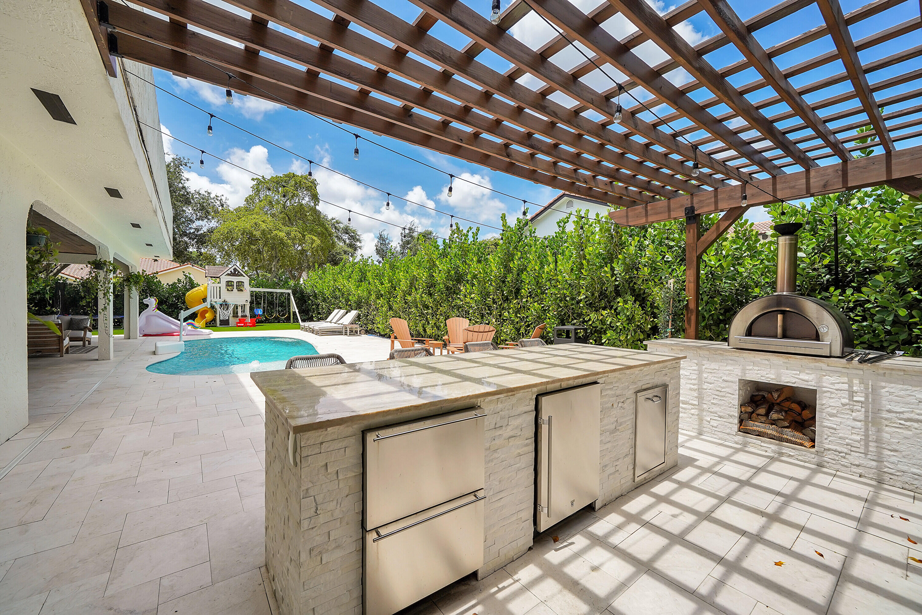 2601 NW 28th Terrace