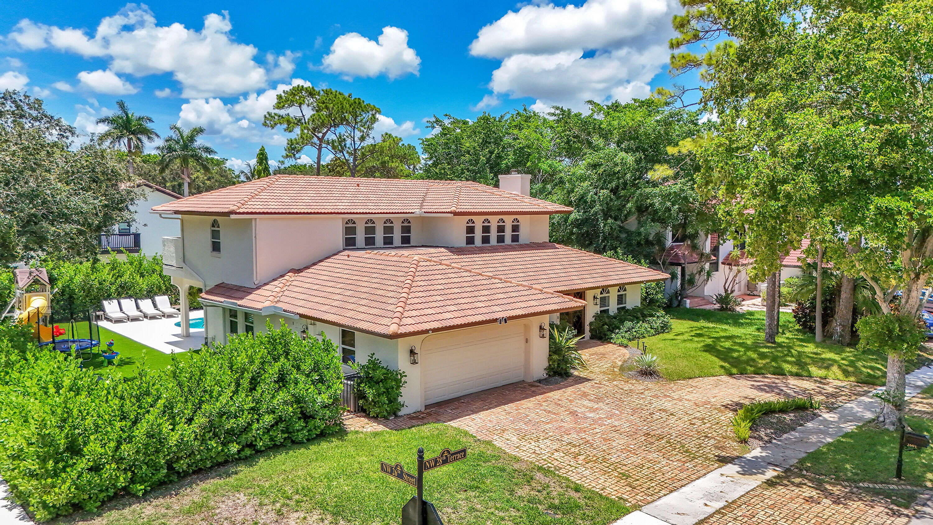 2601 NW 28th Terrace