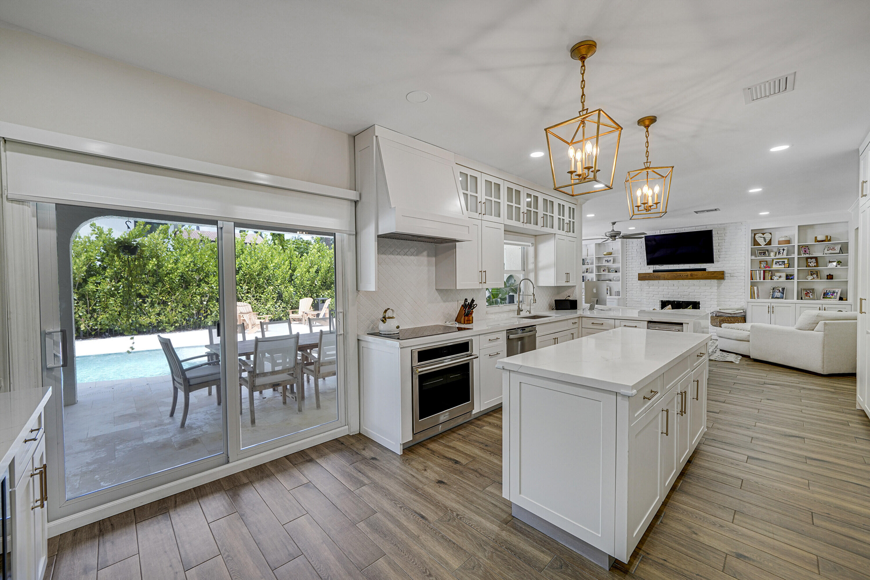 2601 NW 28th Terrace