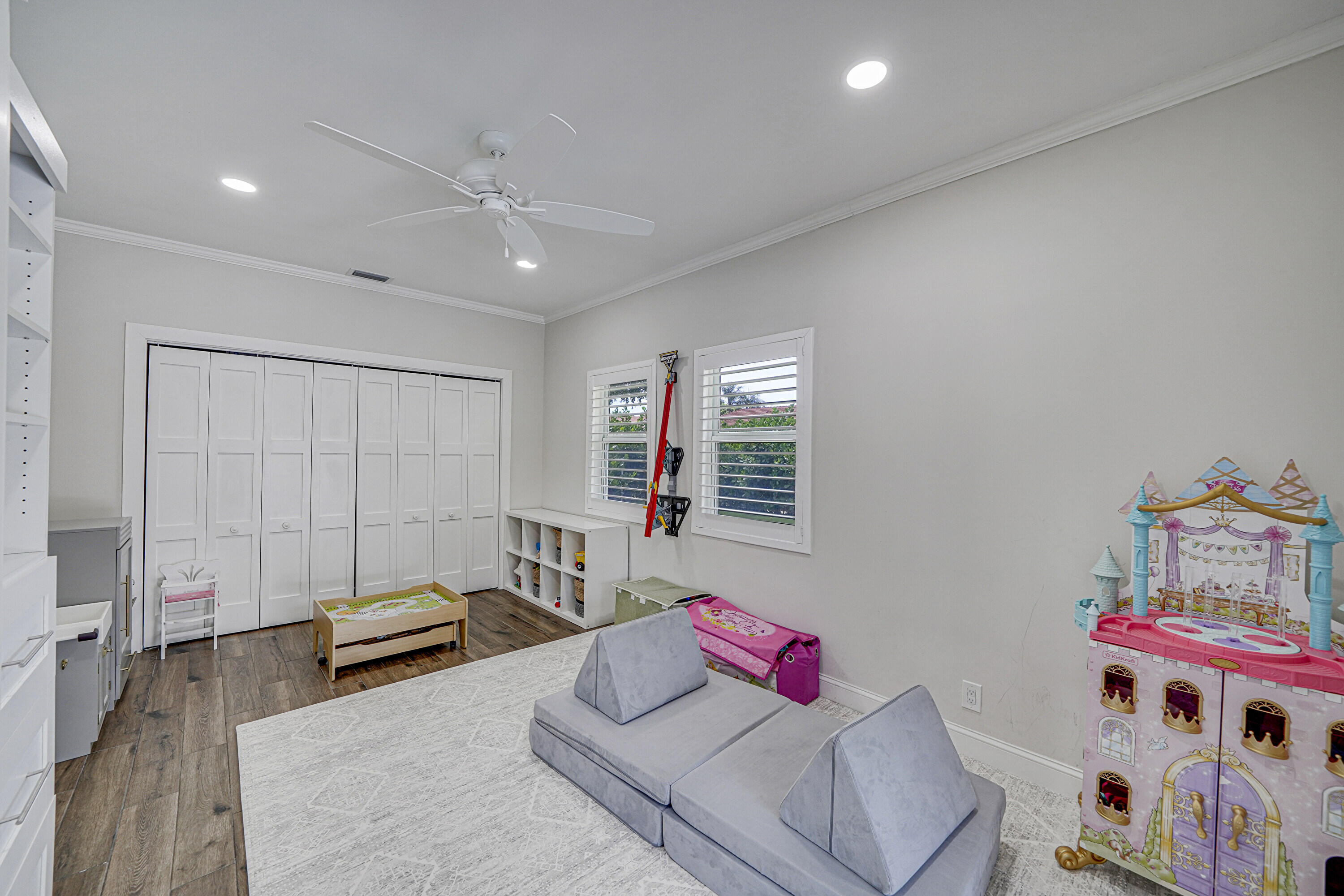 2601 NW 28th Terrace