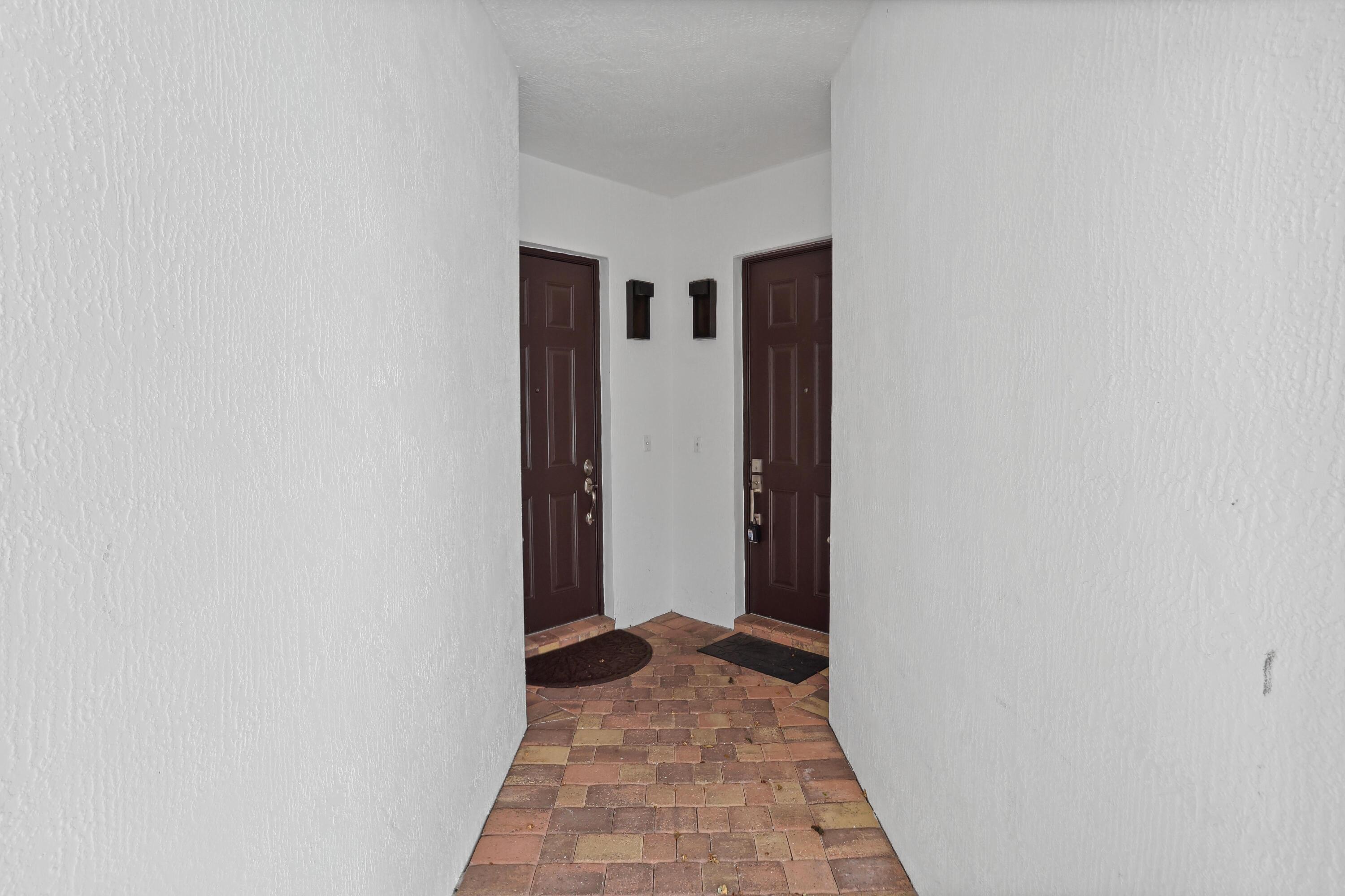 3869 NE 22nd Way