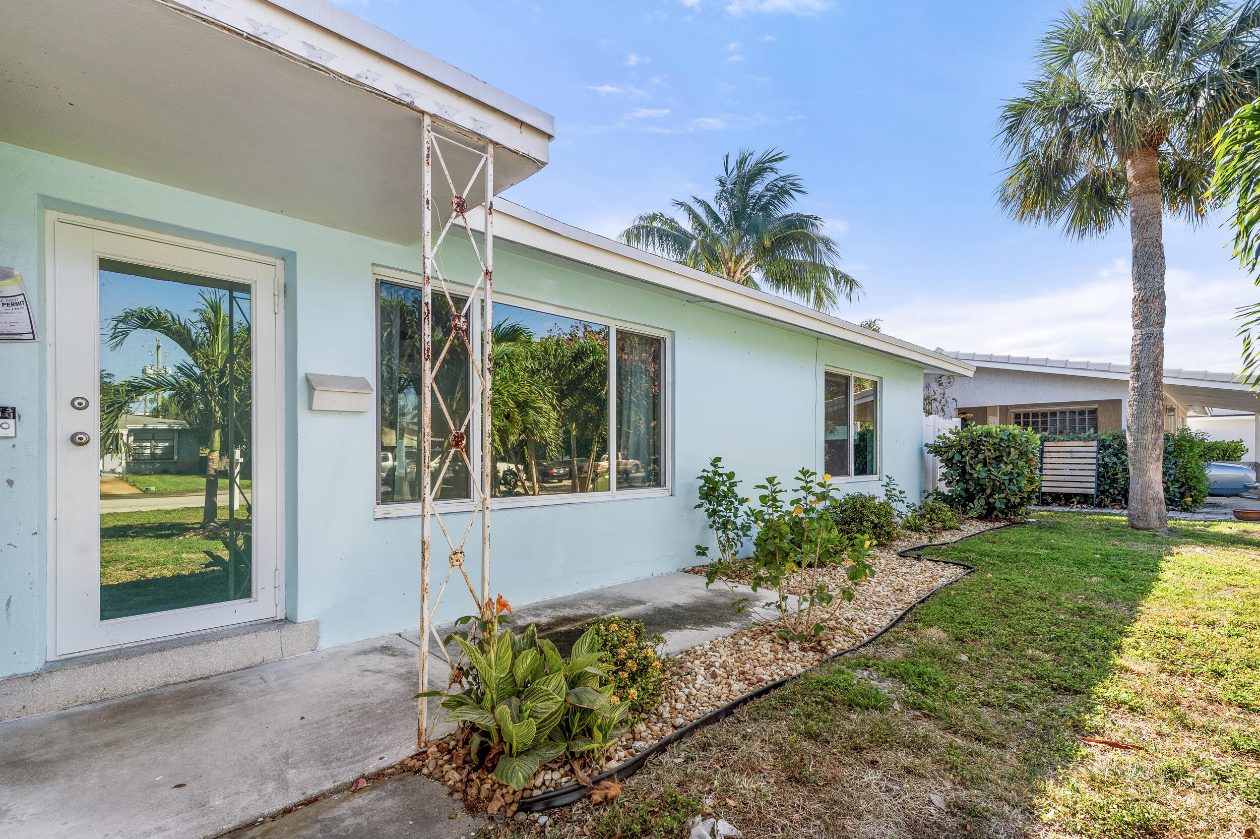2640 NE 18th Terrace