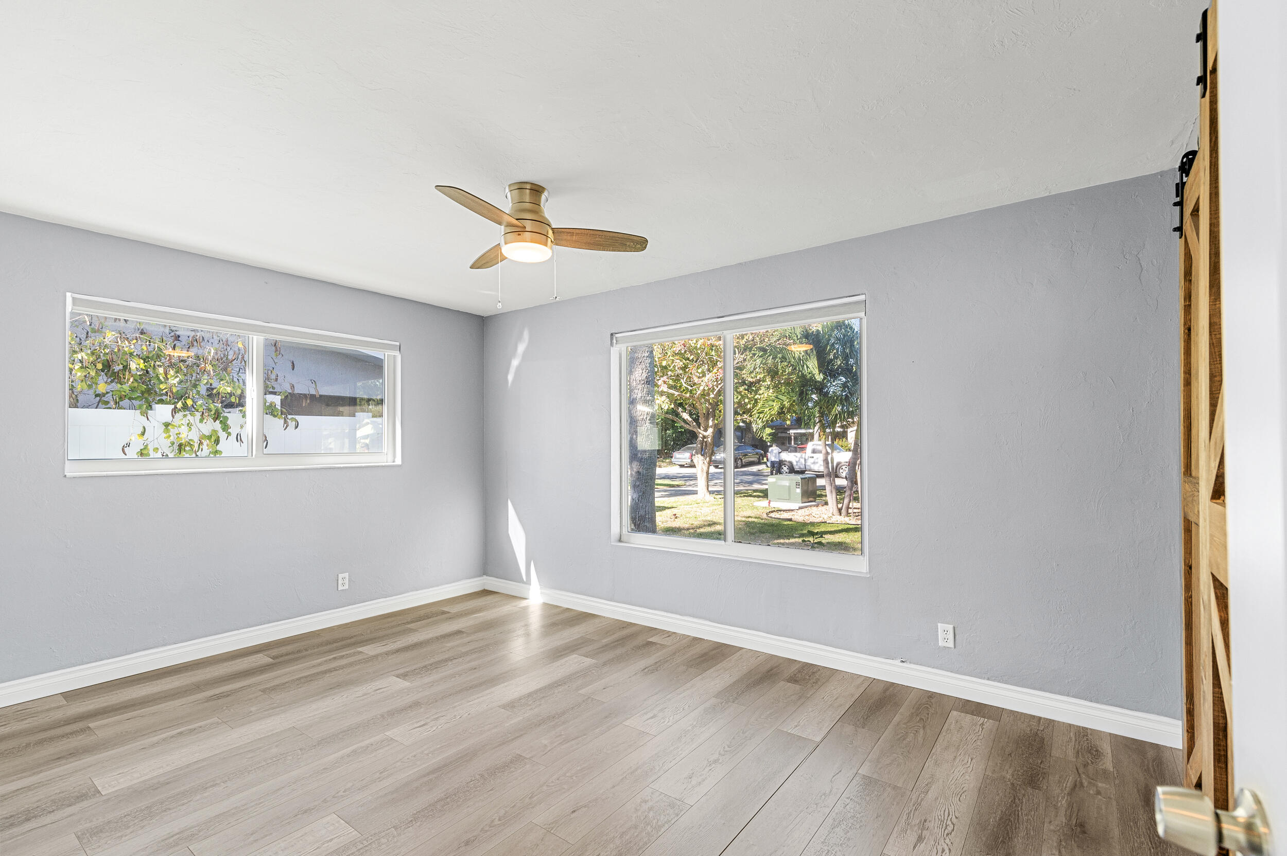 2640 NE 18th Terrace