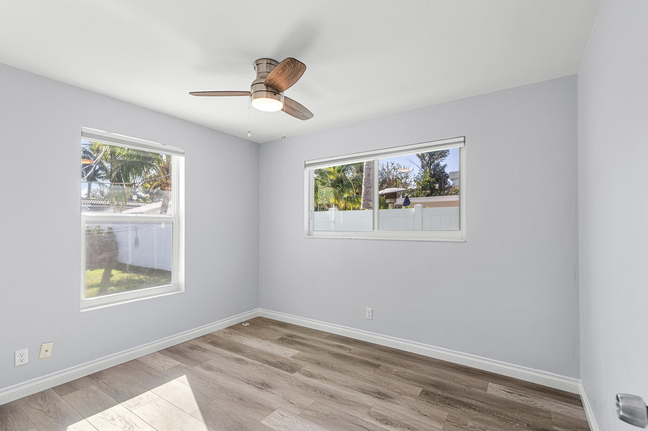 2640 NE 18th Terrace