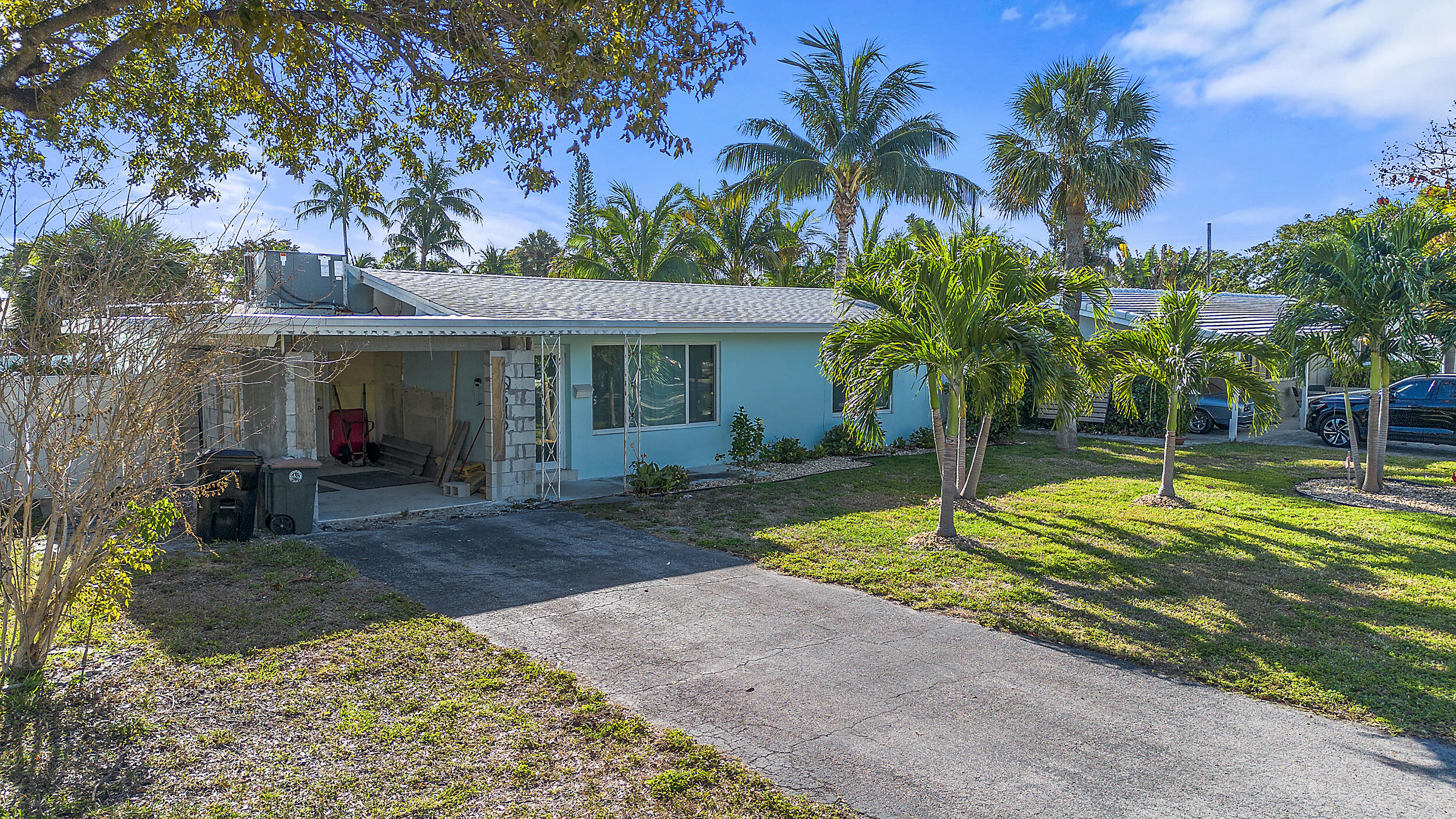 2640 NE 18th Terrace