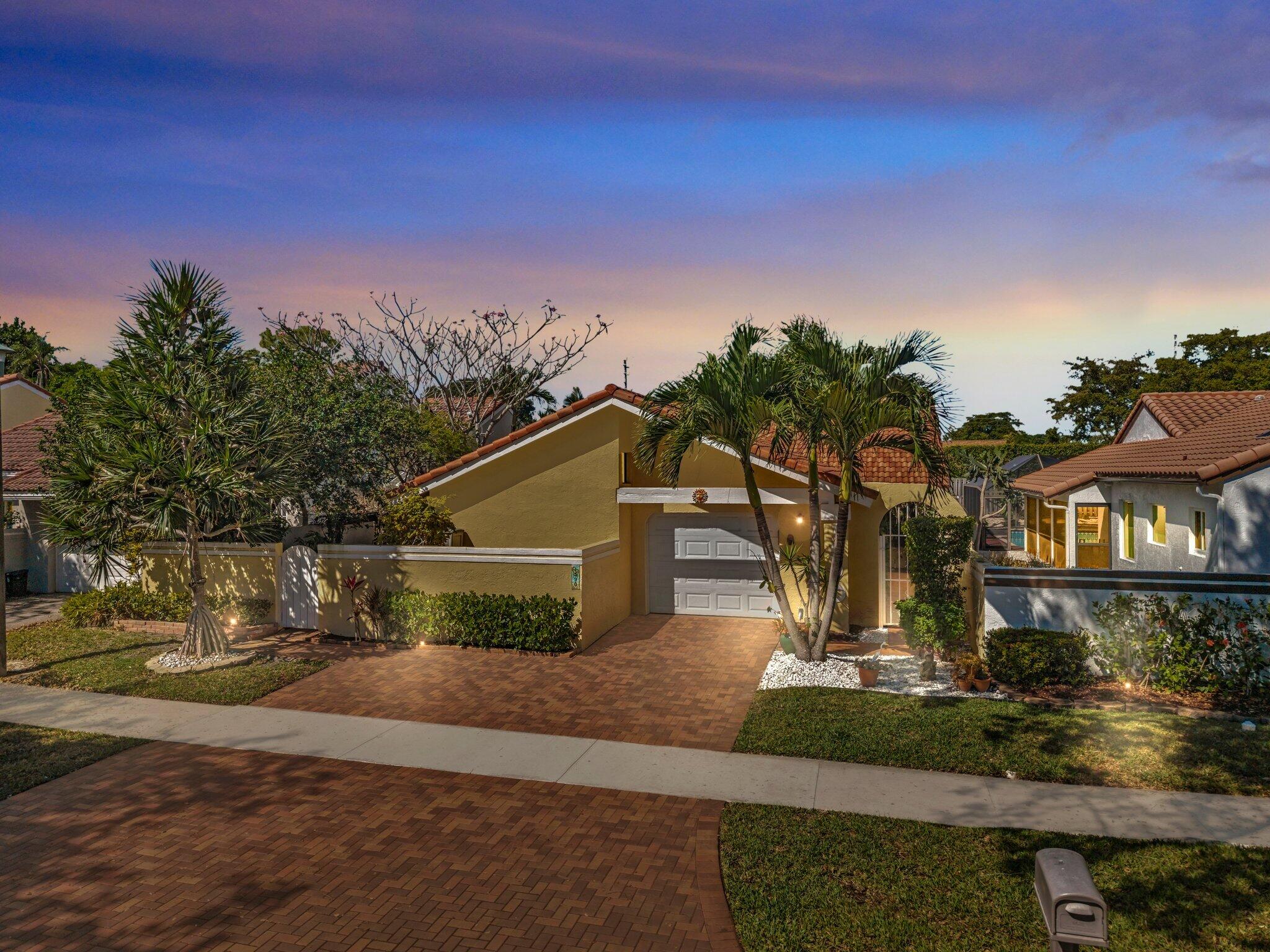 1590 NW 22 Avenue