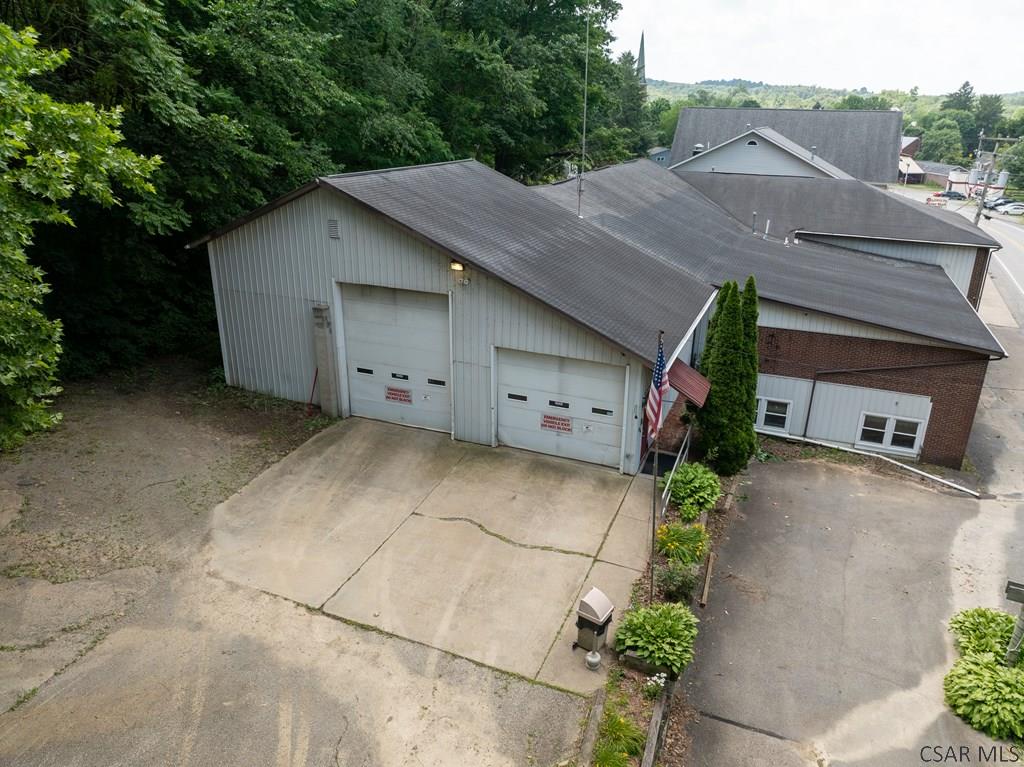 301 Salt Street