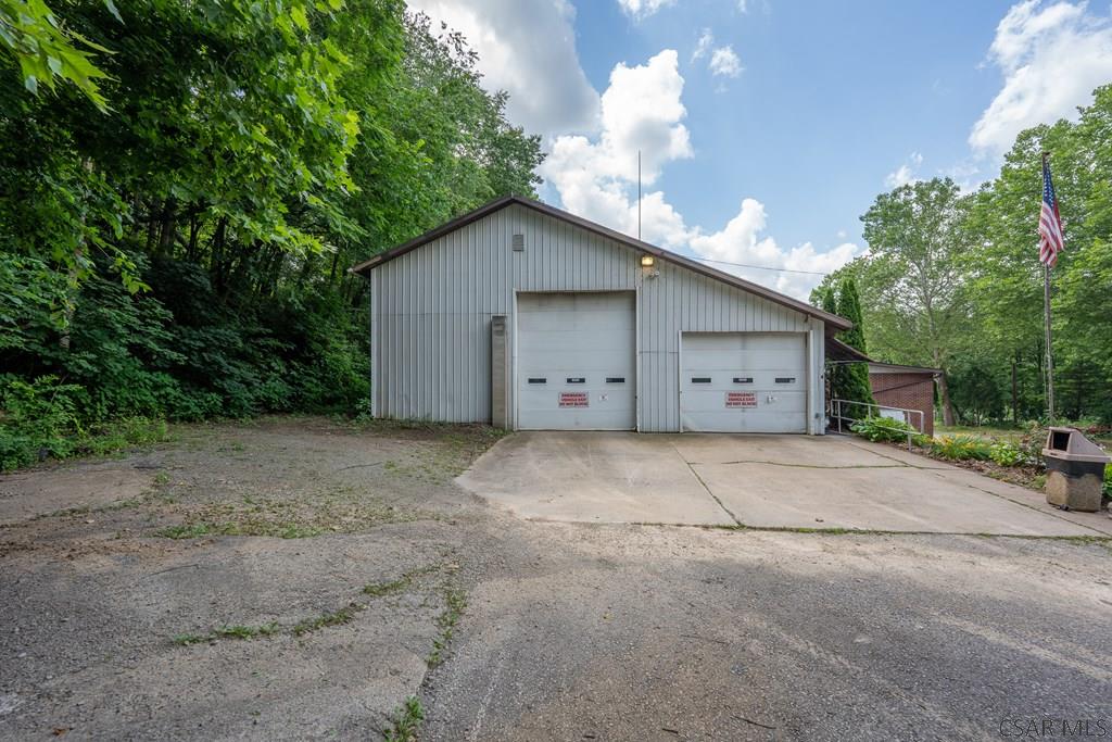 301 Salt Street