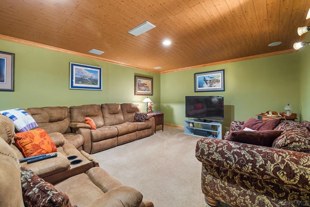122 Silent Hollow Lane