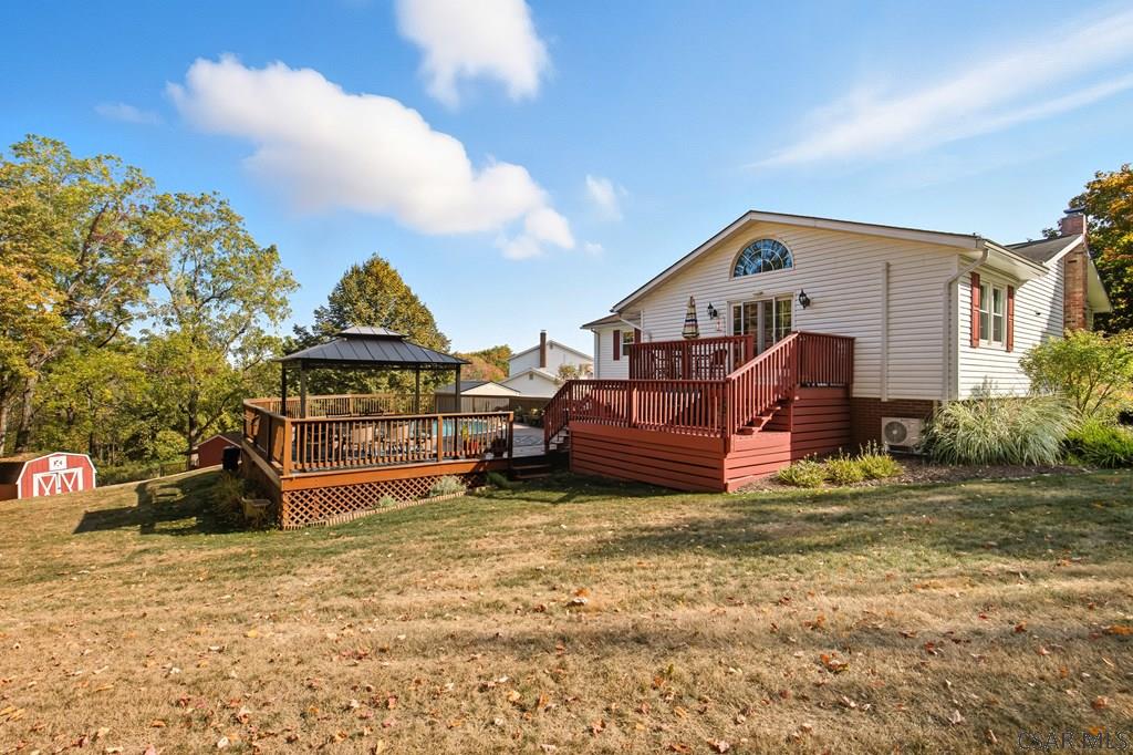 102 Shenkelview Drive