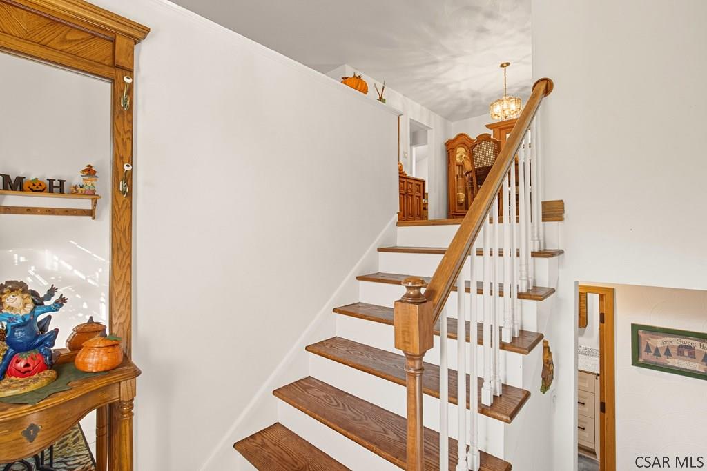 102 Shenkelview Drive