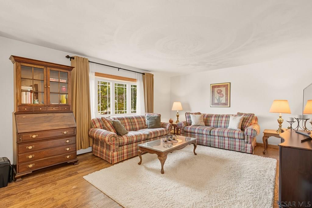 102 Shenkelview Drive