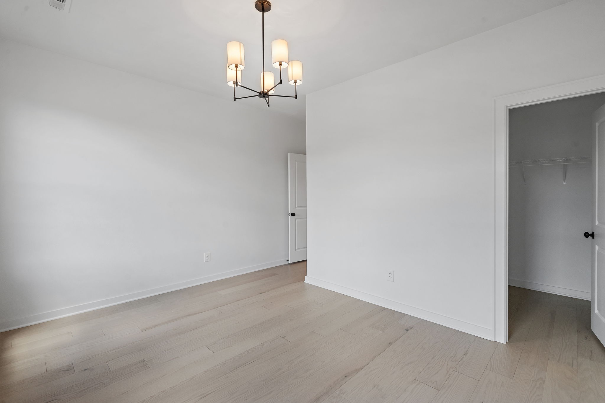 6529 Kelleys Place