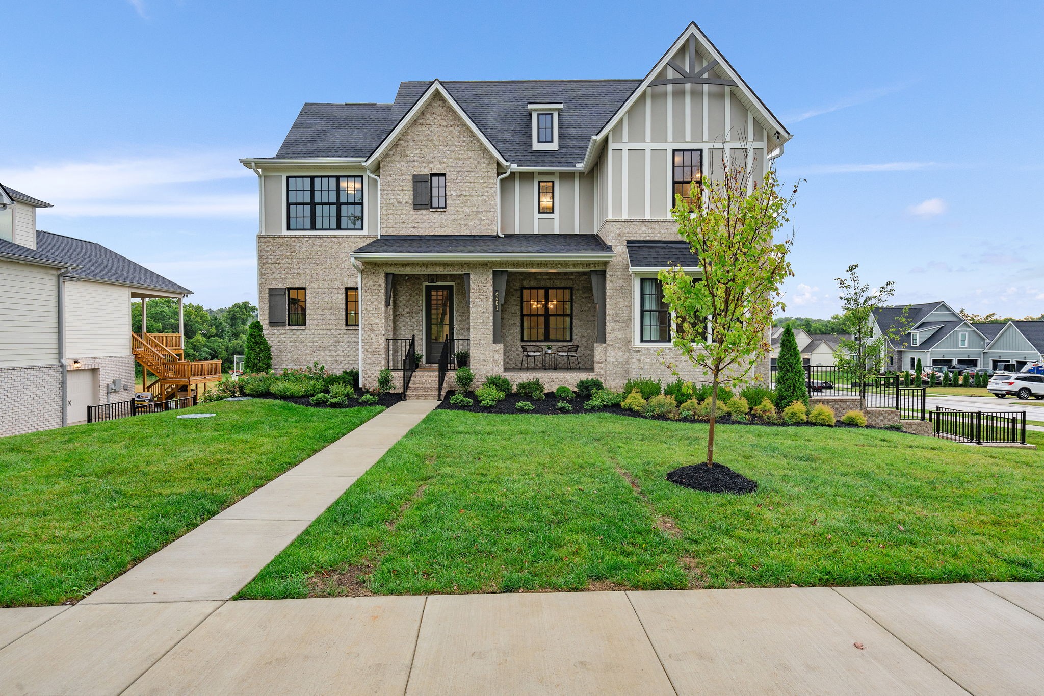 6401 Paisley Ct