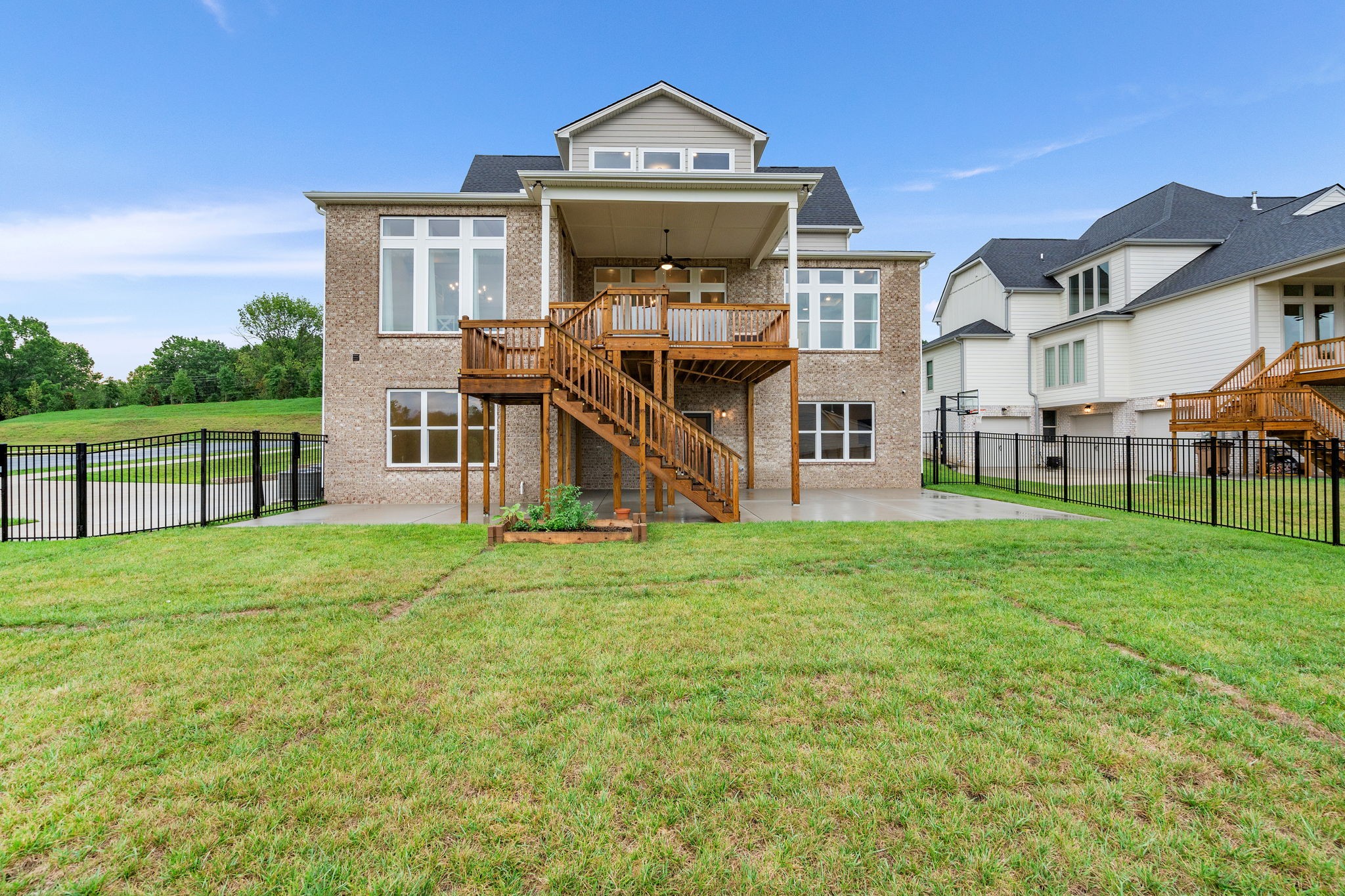 6401 Paisley Ct