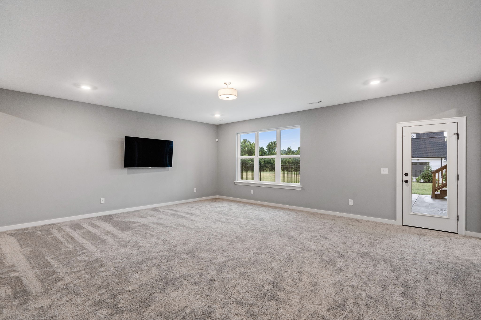 6401 Paisley Ct